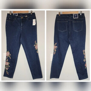 NWT Charter Club Embroidered Bristol Ankle Tummy slimming. Size 10.